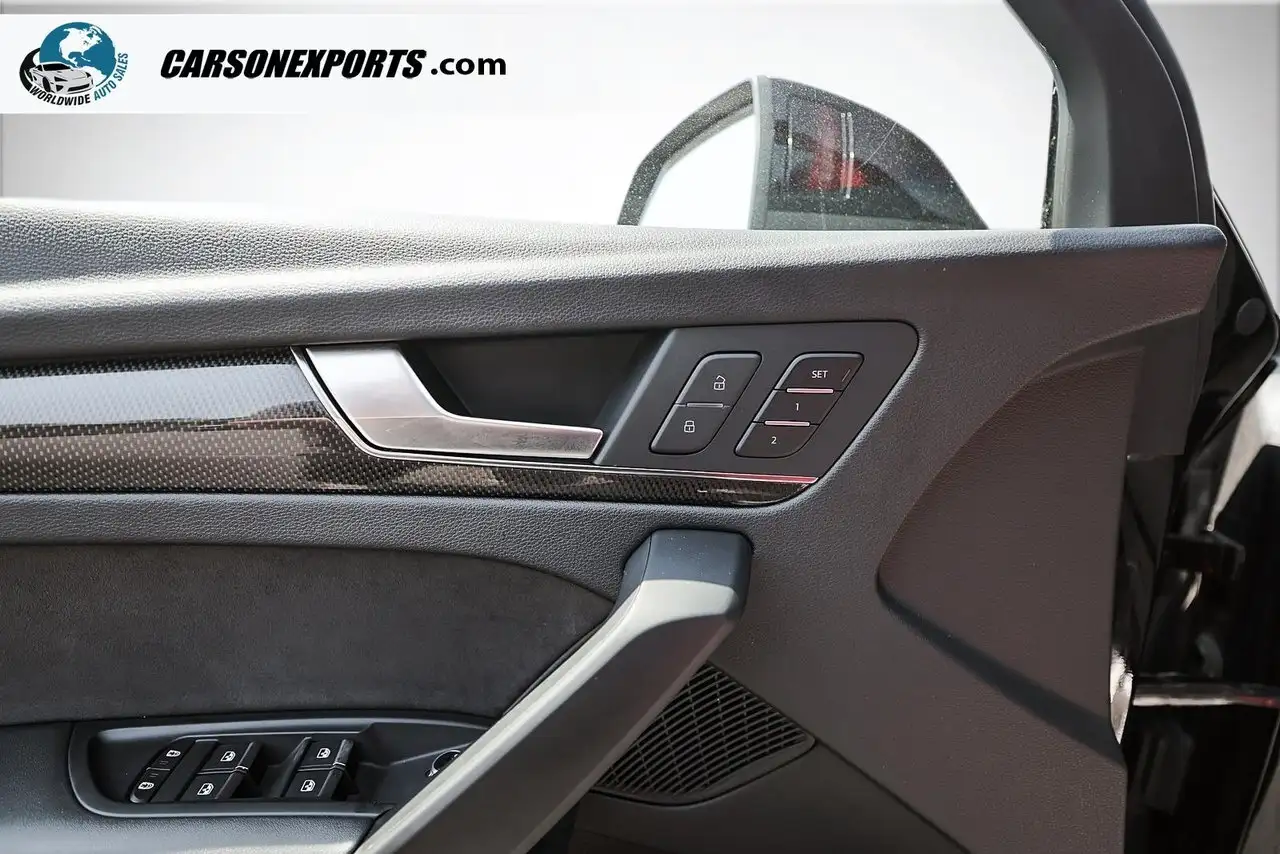 Audi SQ5 снимка Audi SQ5