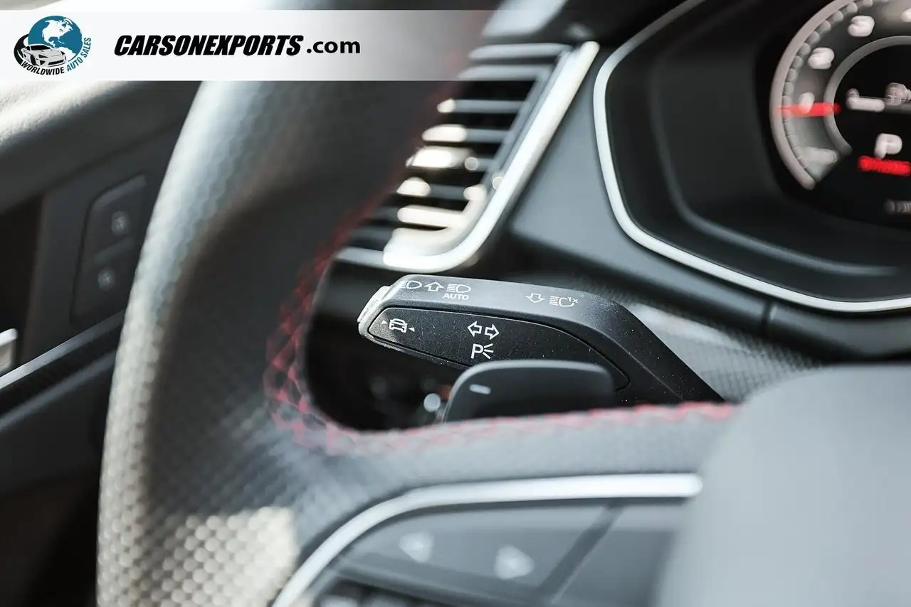 Audi SQ5 снимка Audi SQ5