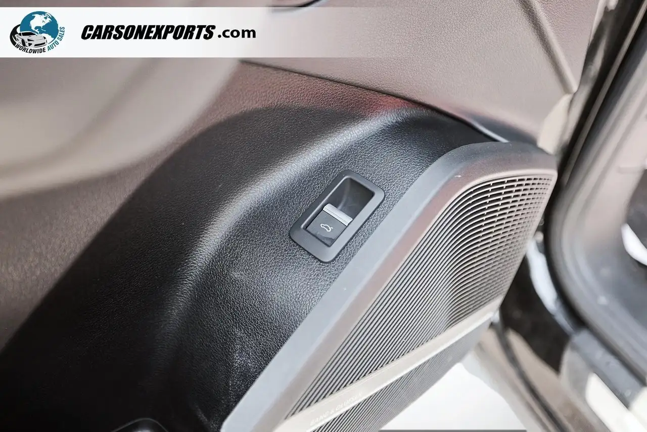 Audi SQ5 снимка Audi SQ5