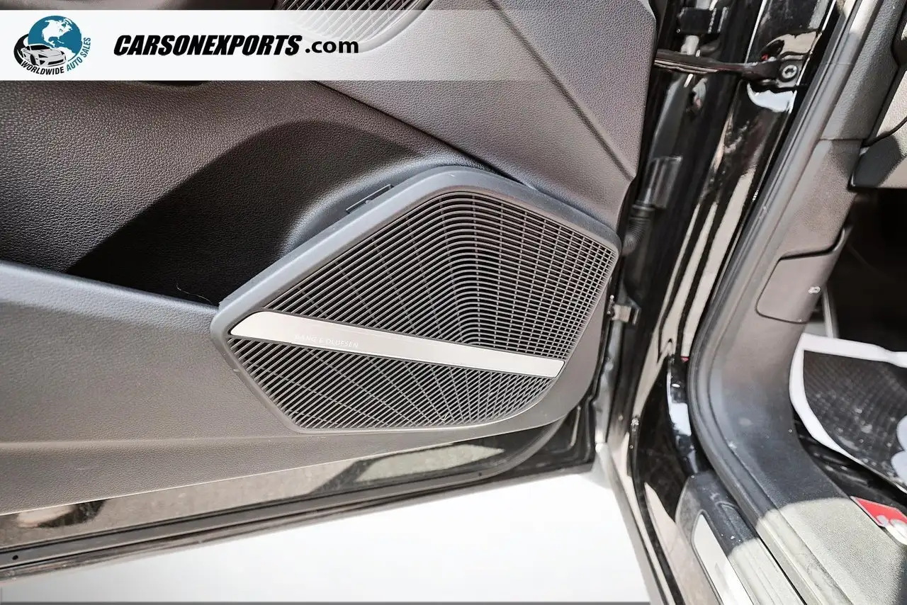Audi SQ5 снимка Audi SQ5