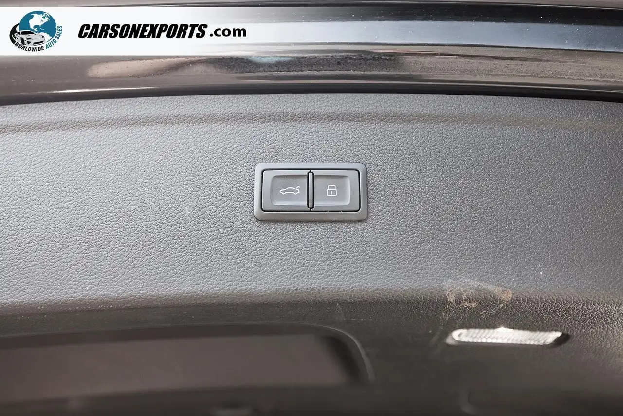 Audi SQ5 снимка Audi SQ5