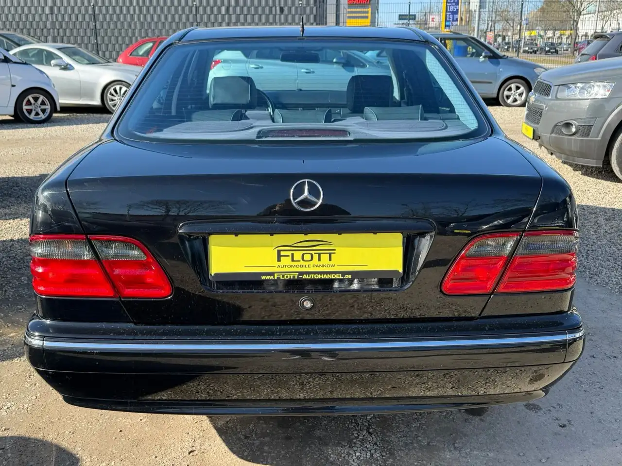 Mercedes-Benz E 200 *Aut*MFL*SitzH*Klima* TÜV NEU, foto 6