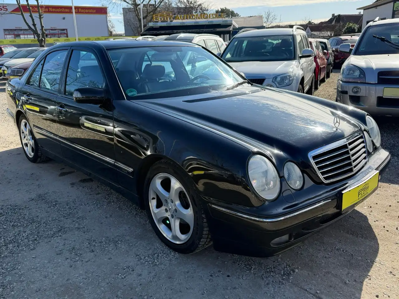 Mercedes-Benz E 200 *Aut*MFL*SitzH*Klima* TÜV NEU, foto 2