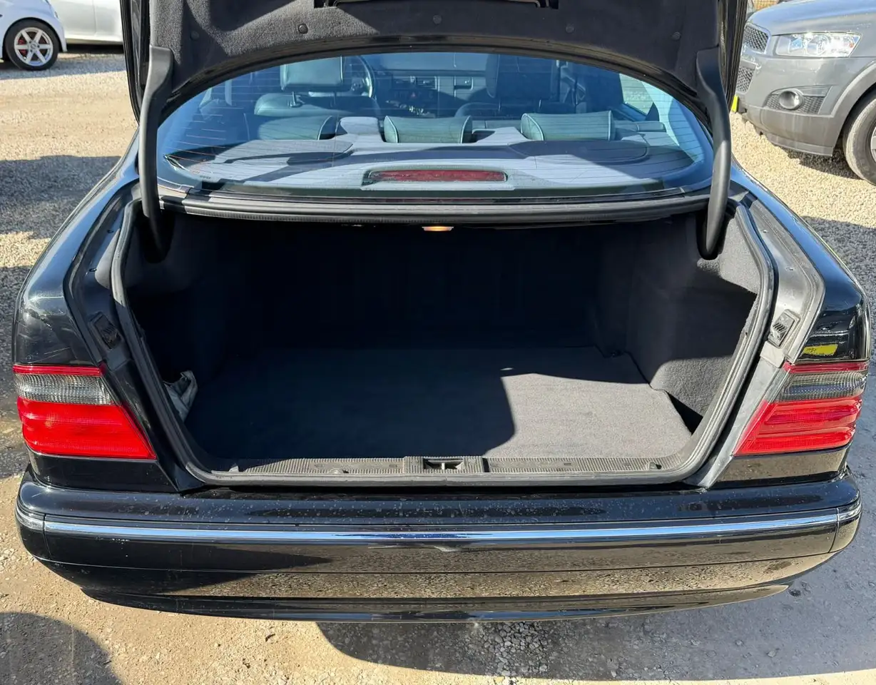Mercedes-Benz E 200 *Aut*MFL*SitzH*Klima* TÜV NEU, foto 8