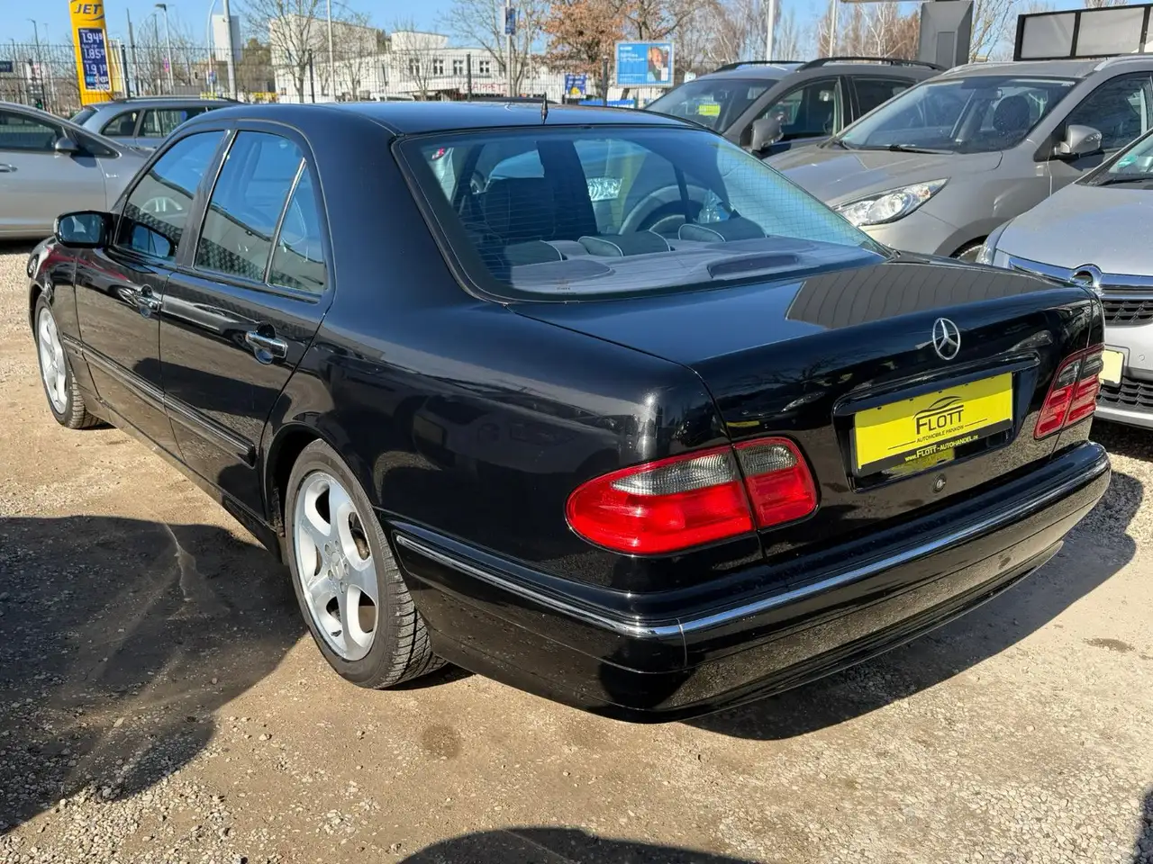 Mercedes-Benz E 200 *Aut*MFL*SitzH*Klima* TÜV NEU, foto 5