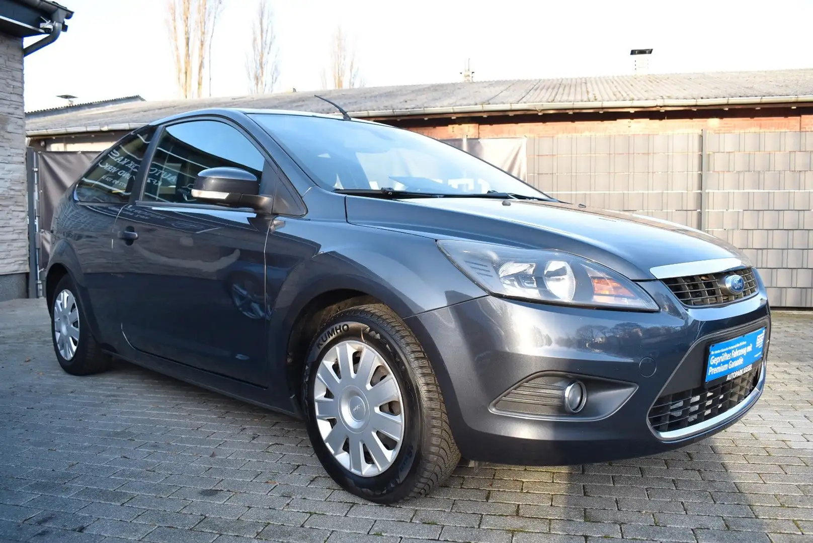 Ford Focus 1.6 Lim. Titanium*KLI*TÜV*INSPEKTION-NEU Grey - 1