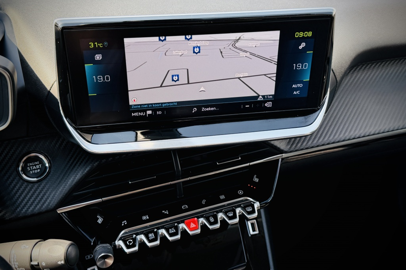 Peugeot e-2008 EV Allure 50 kWh | STOELVERW. | ADAPTIEVE CRUISE | — photo 26