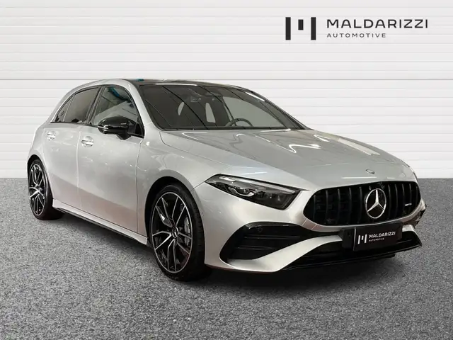 Mercedes-Benz A 35 AMG AMG 35 AMG Line Premium Plus 4matic auto