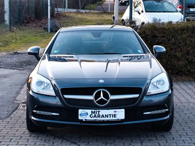 Mercedes-Benz SLK 200 BlueEfficiency