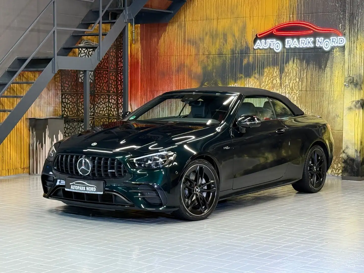 Mercedes-Benz E 53 AMG Cabrio 4Matic~BURMESTER~KAMERA 360~LED Grün - 1