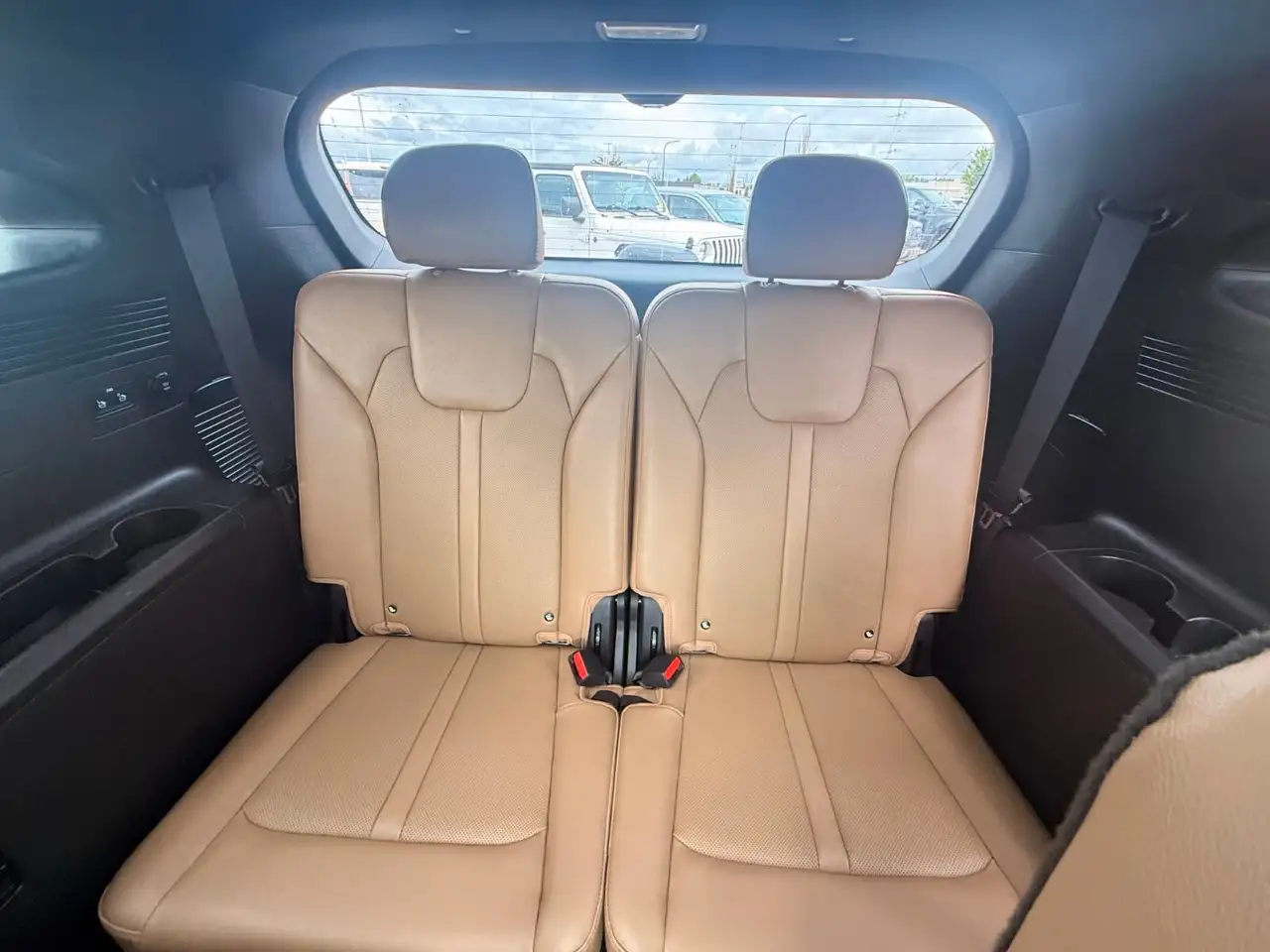 Kia Sorento снимка Kia Sorento