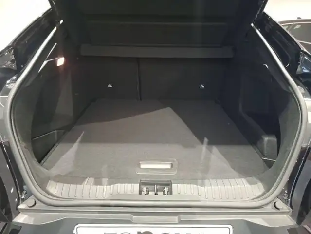 Renault Arkana view 11
