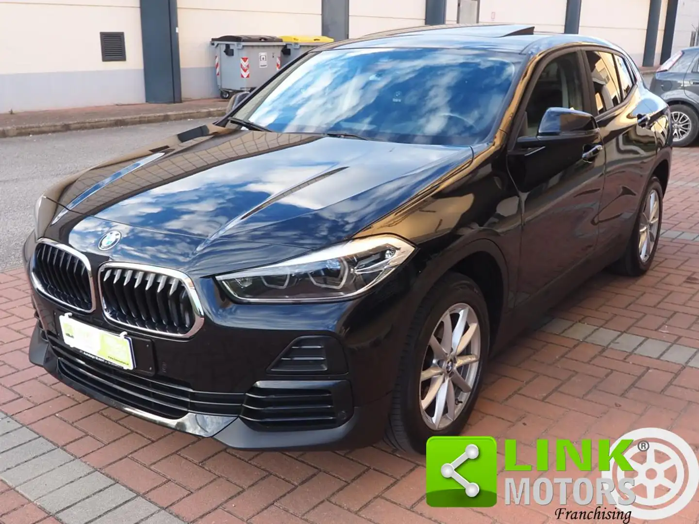 BMW X2 sDrive16d Business-X FINANZIABILE DIESEL Noir - 1