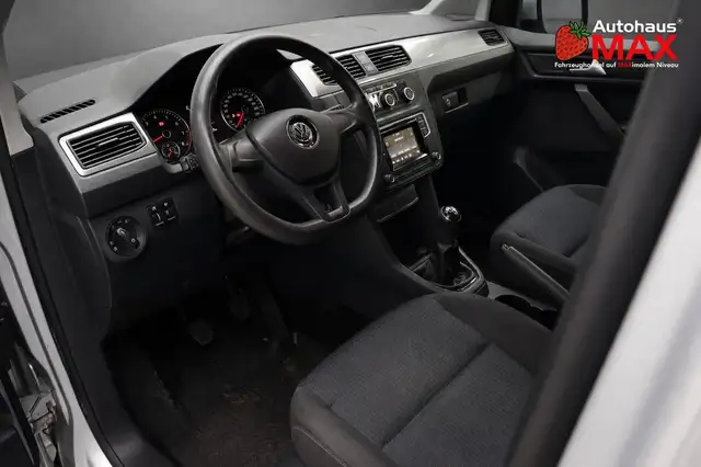 Volkswagen Caddy view 11