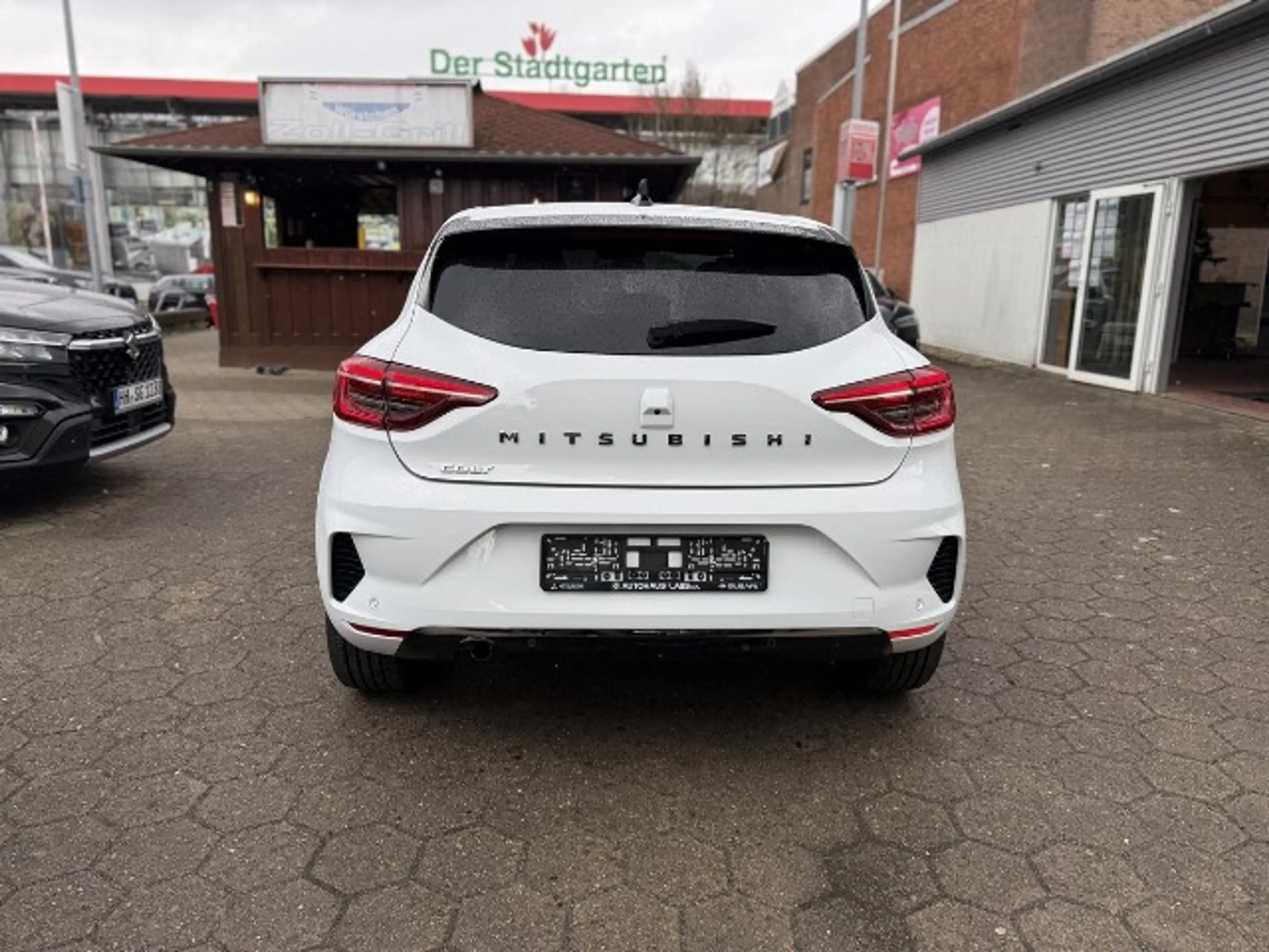 Mitsubishi Colt Edition 1.0 MT. Vorführwagen — photo 6