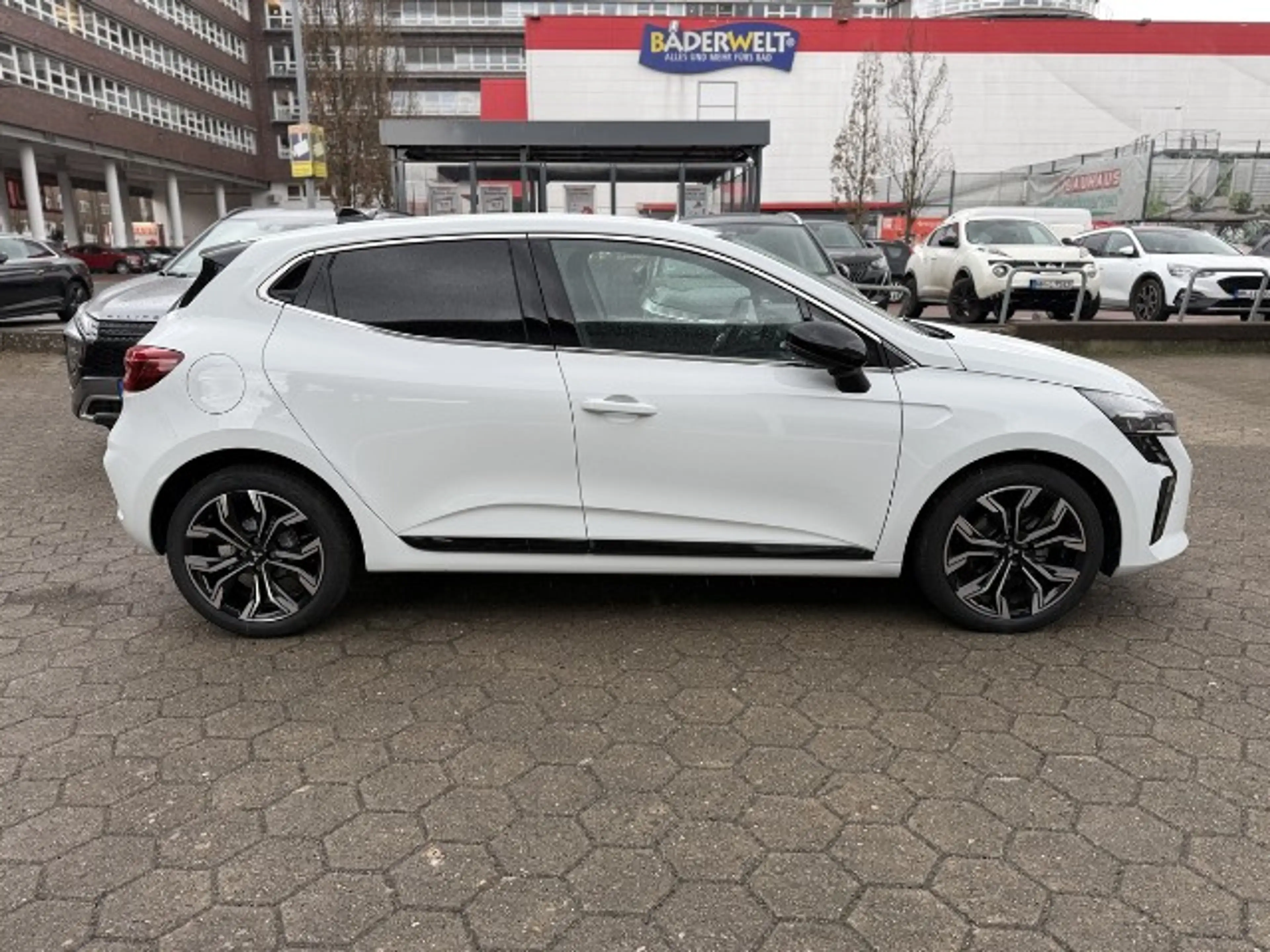 Mitsubishi Colt Edition 1.0 MT. Vorführwagen — photo 4