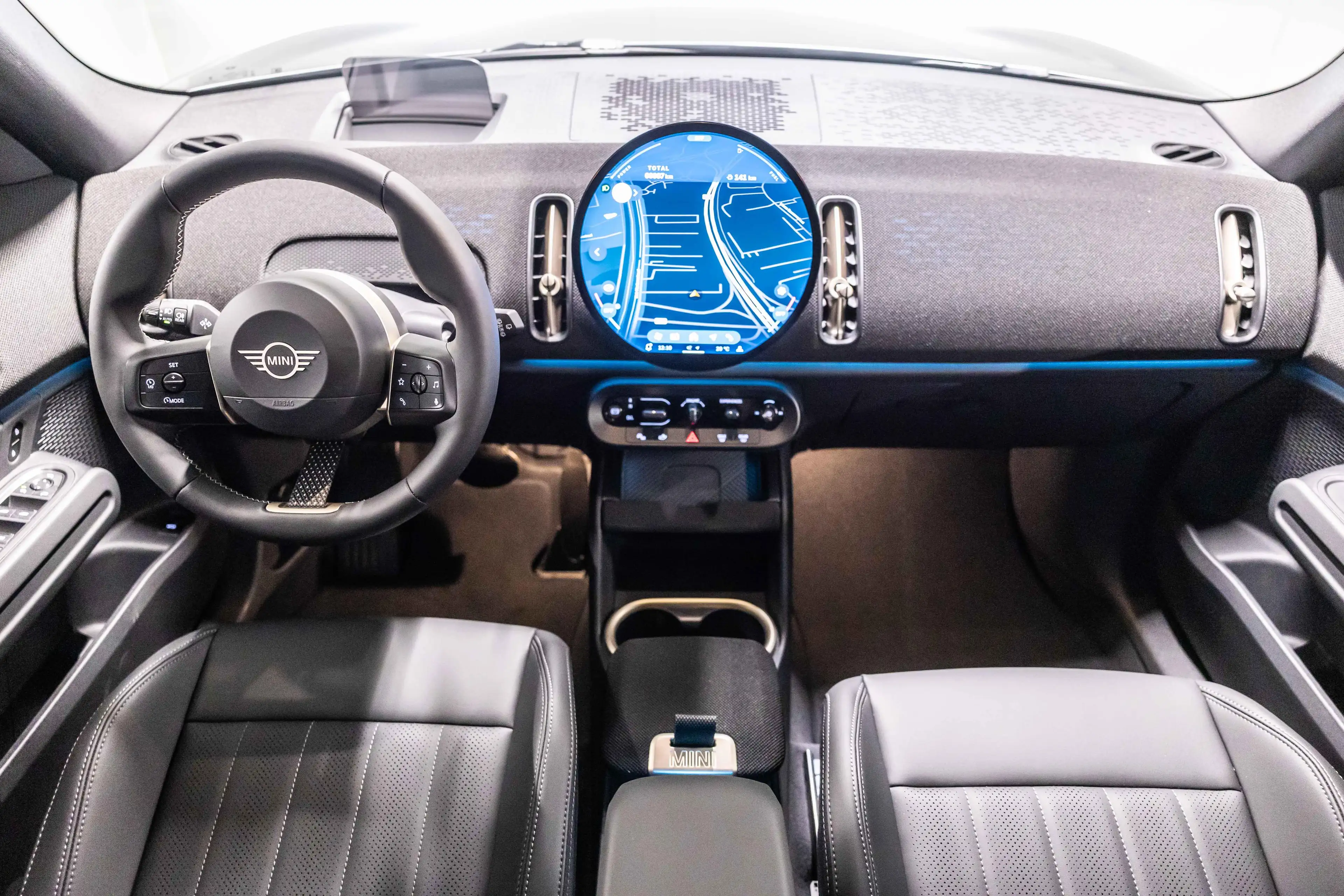 MINI Countryman C Countryman C Favoured | HEAD-UP | JCW SPORTZETELS — photo 8