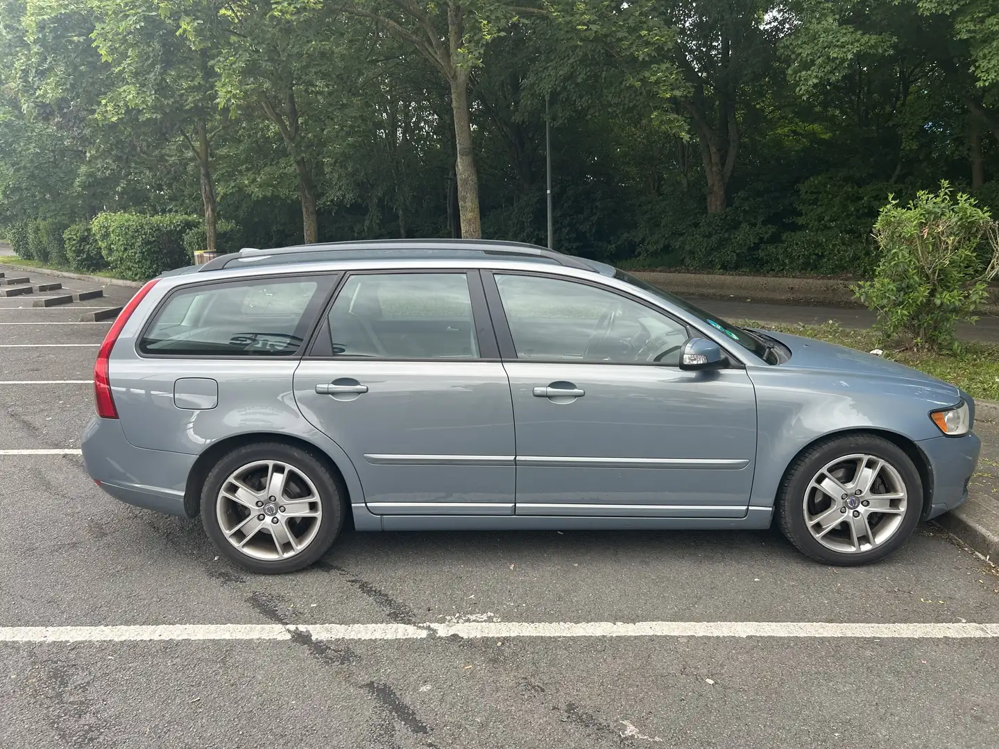 Volvo V50 2.0D Summum - 1