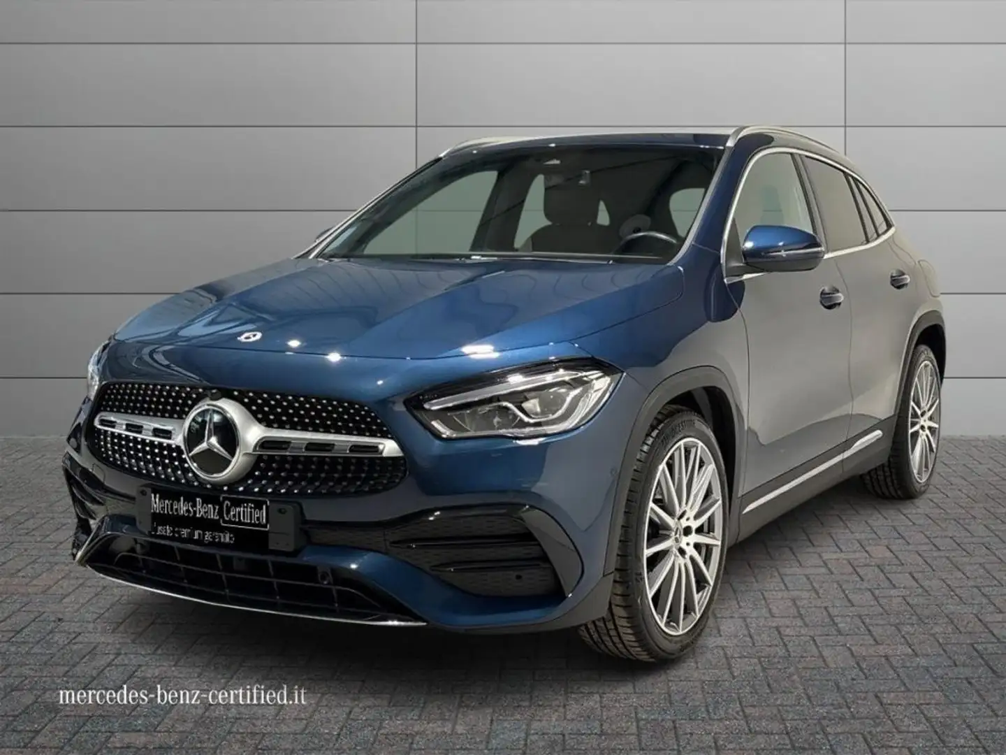 Mercedes-Benz GLA 200 d Automatic Premium Blu/Azzurro - 1
