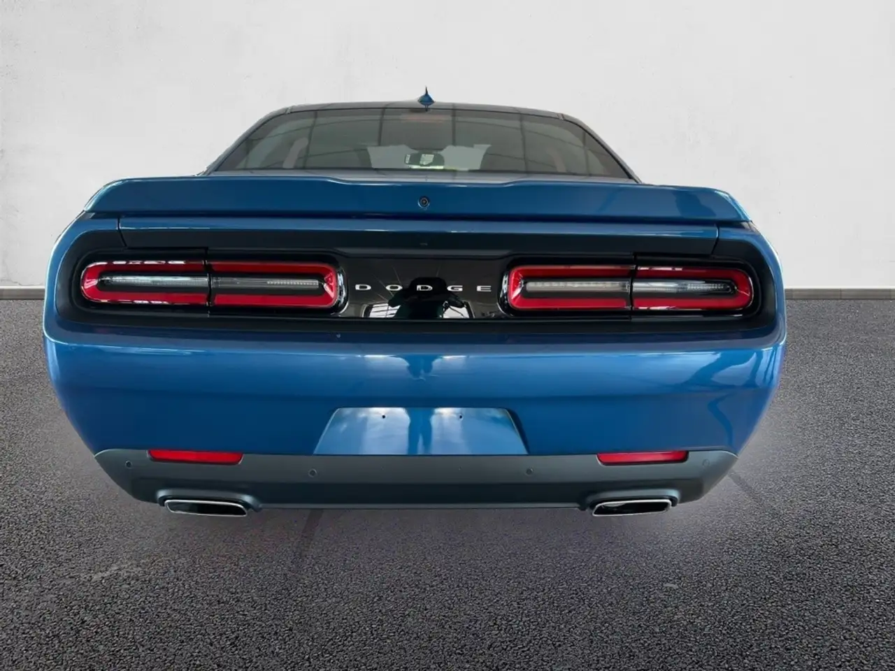 Dodge Challenger 2022 — фото 6