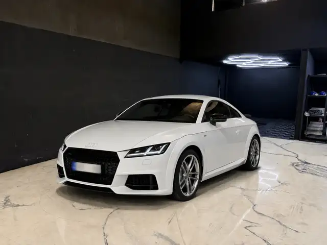 Audi TT Coupé 1.8 TFSI S line edition S-Tronic