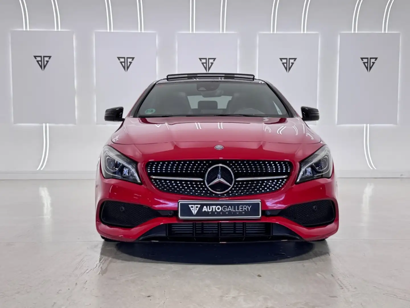 Mercedes-Benz CLA 220 220d AMG Line 7G-DCT 177 Rojo - 2