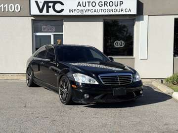 AMG S 63! HIGHLY OPTIONED!