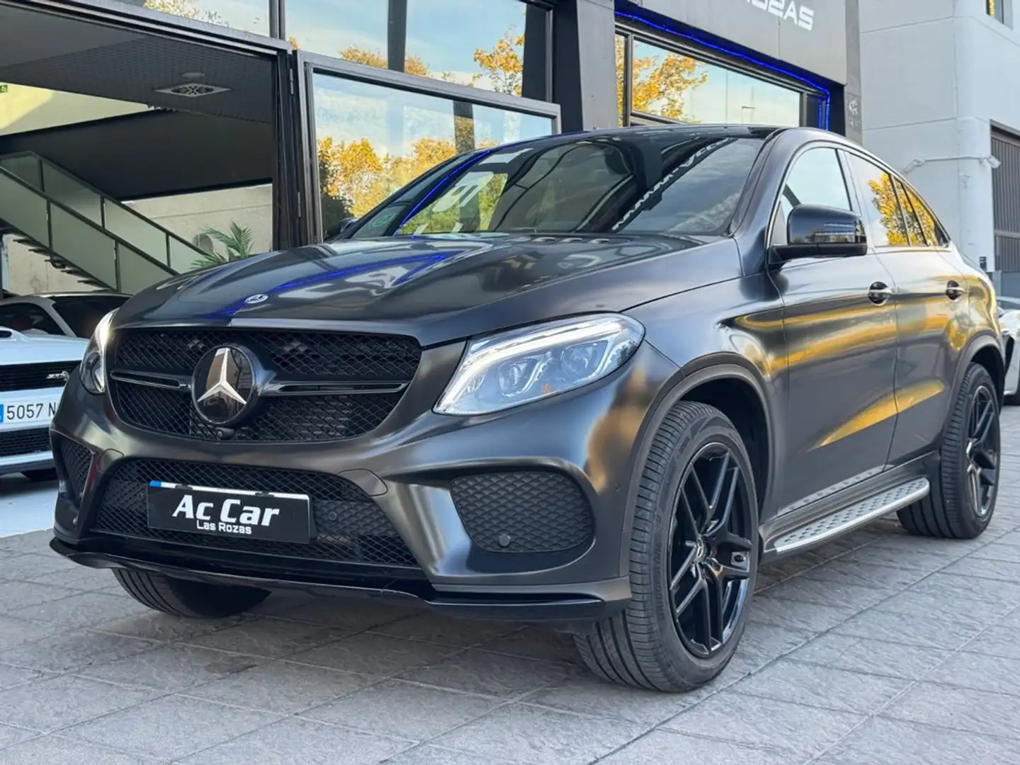Mercedes-Benz GLE 350 d 4MATIC Negro - 2