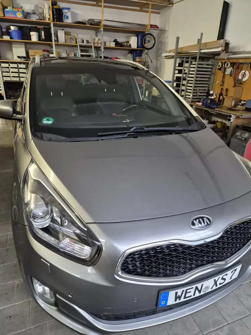 Kia Carens 1.7 CRDi Spirit Silber - 2