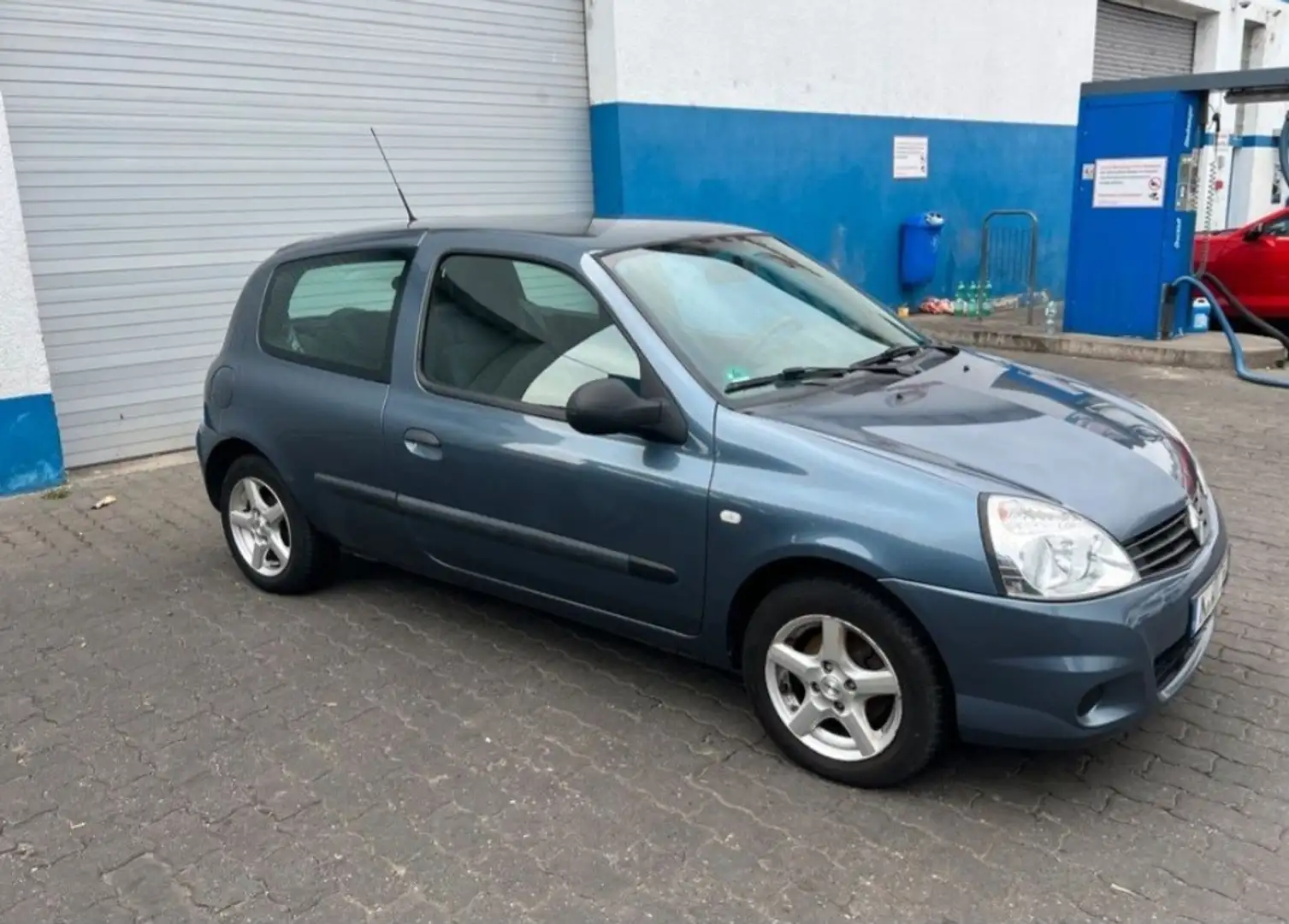 Renault Clio 1.2 Campus - 1