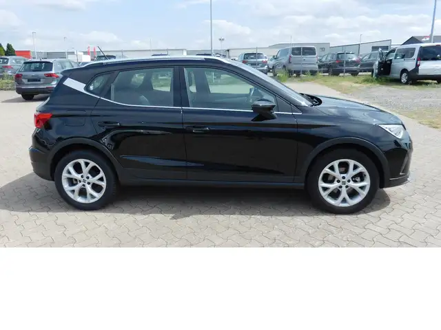 Seat Arona view 2