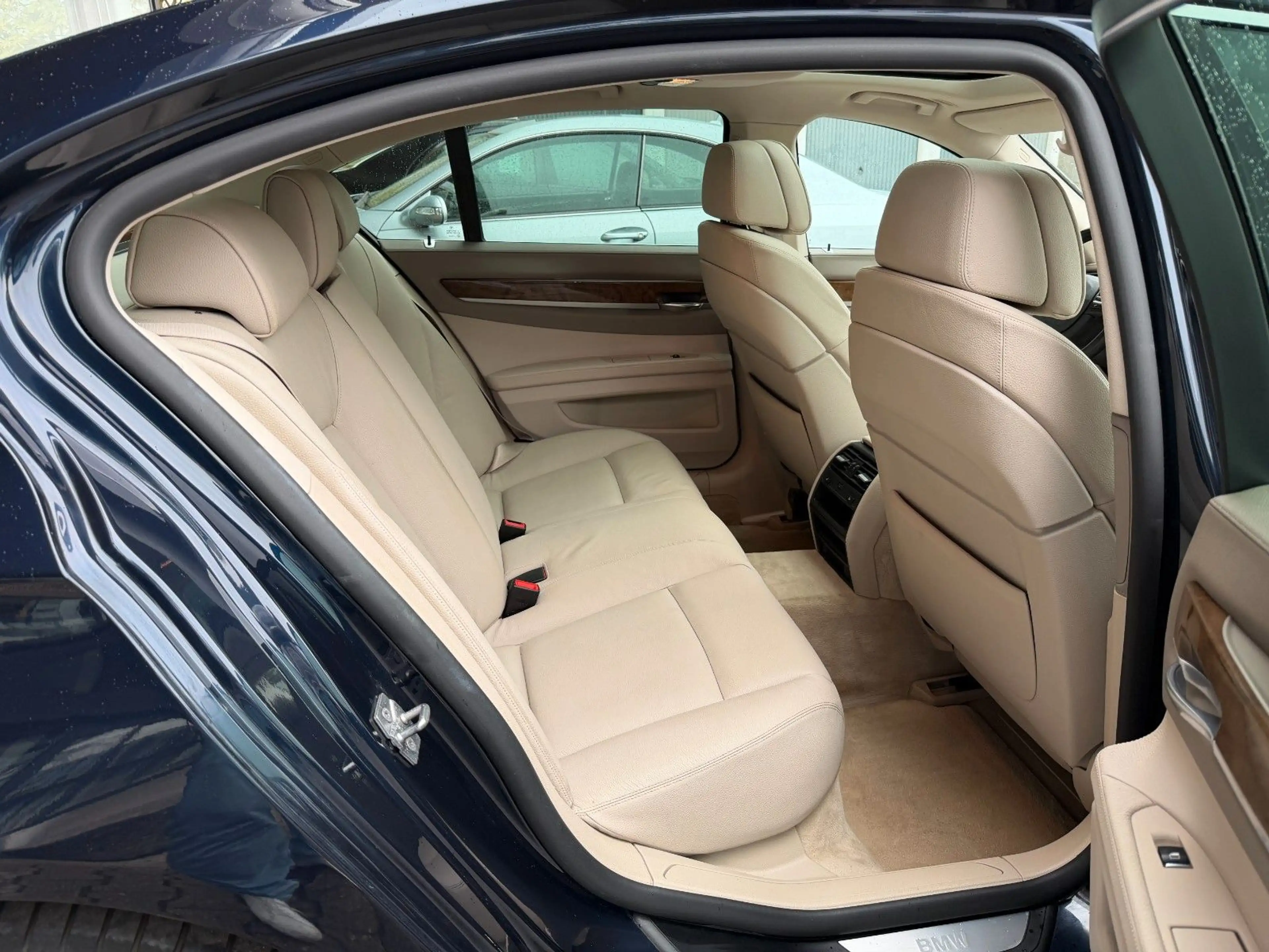 BMW 730 D/Navi/Bluetooth/Letzter Vorhalter Doktor — photo 15