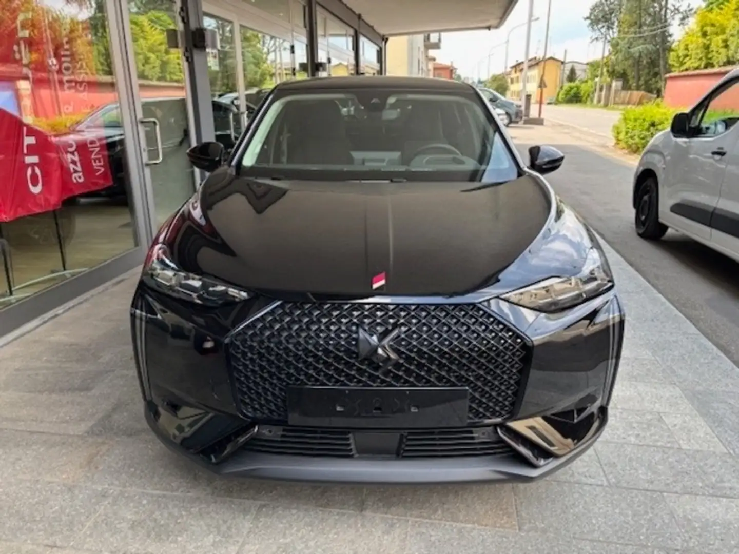 DS Automobiles DS 3 1.2 PureTech Performance Line Nero - 2
