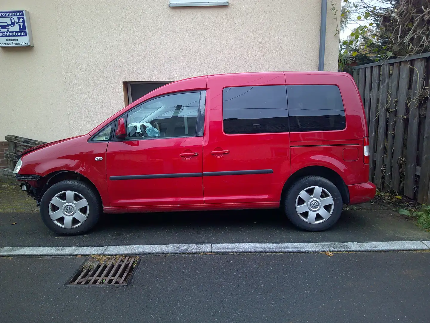 Volkswagen Caddy Life Gewinner Caddy Unfall 7 Sitze Rot - 1