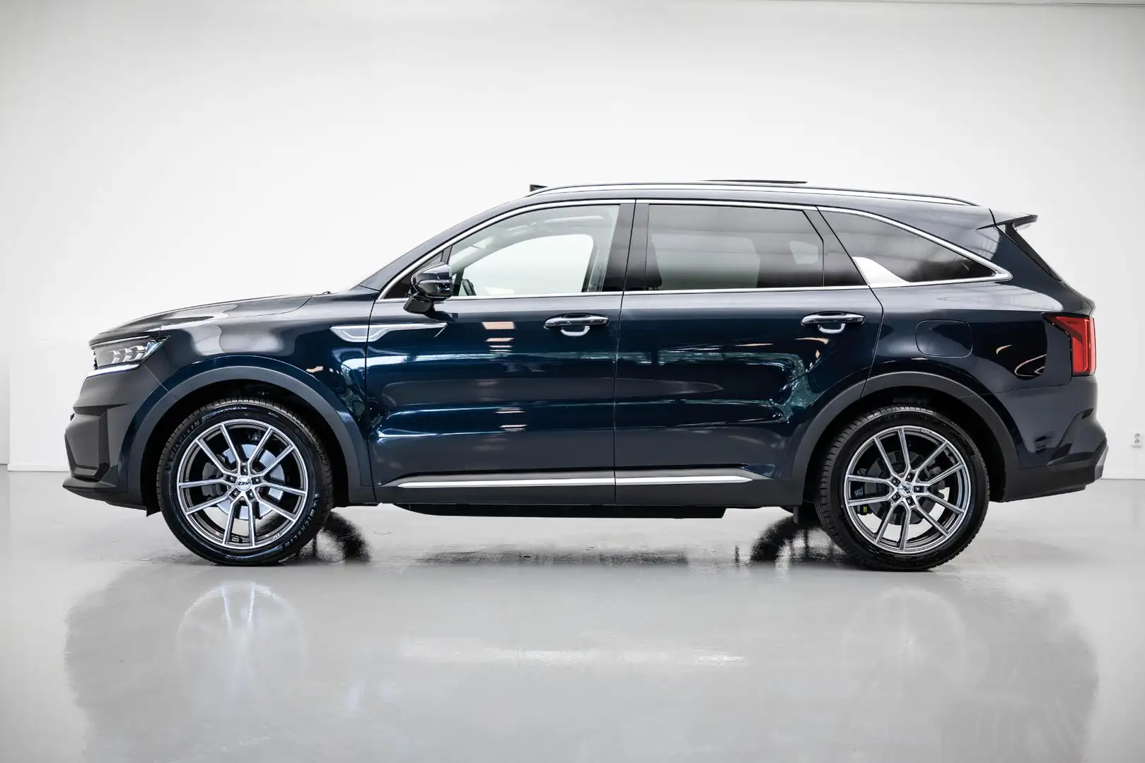 Kia Sorento 1.6 T-GDI Plug-in Hybrid 4WD DynamicPlusLine 7p. Blauw - 2