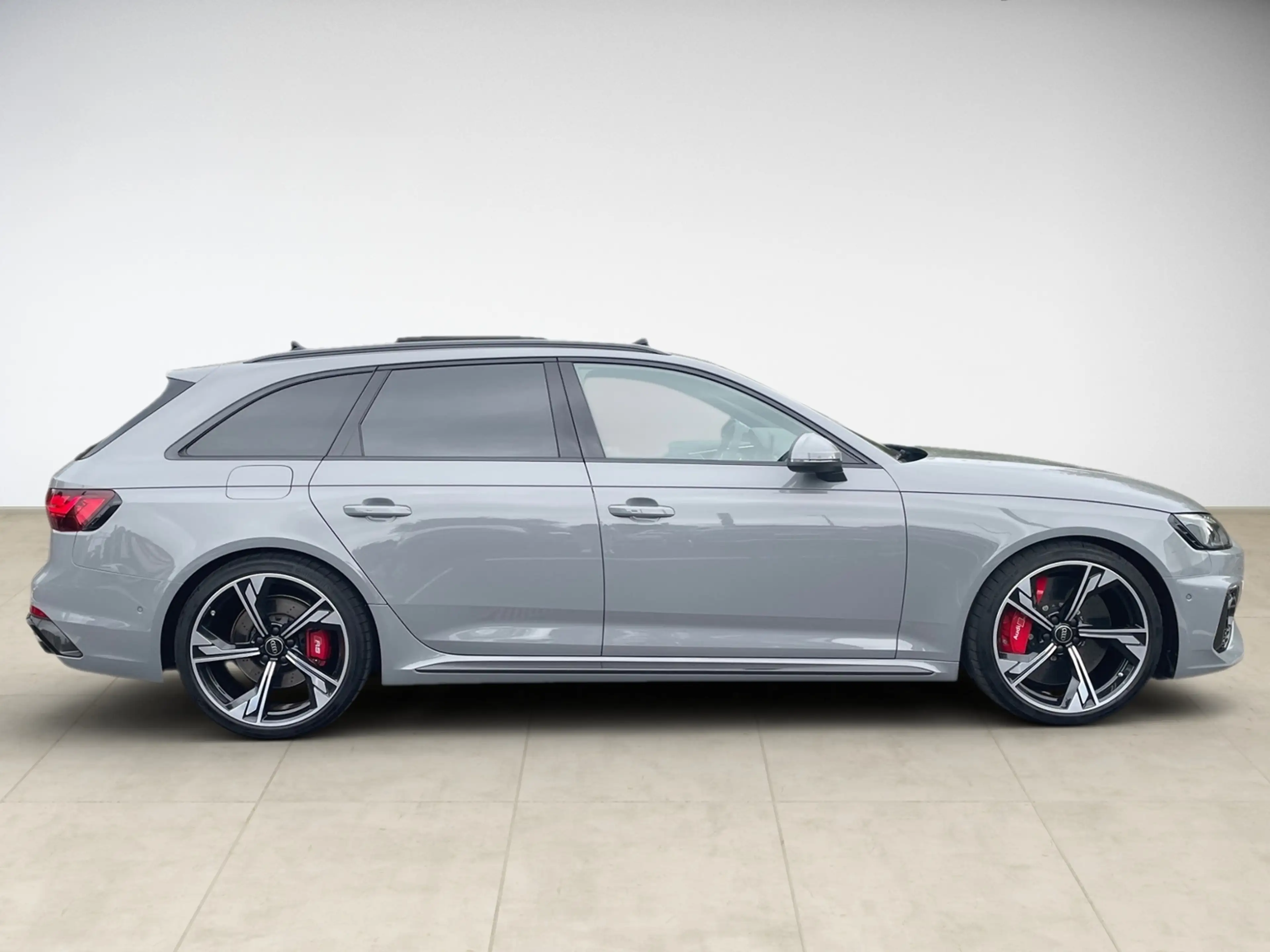 Audi RS4 Avant 2.9 TFSI quattro PD Matrix — photo 4