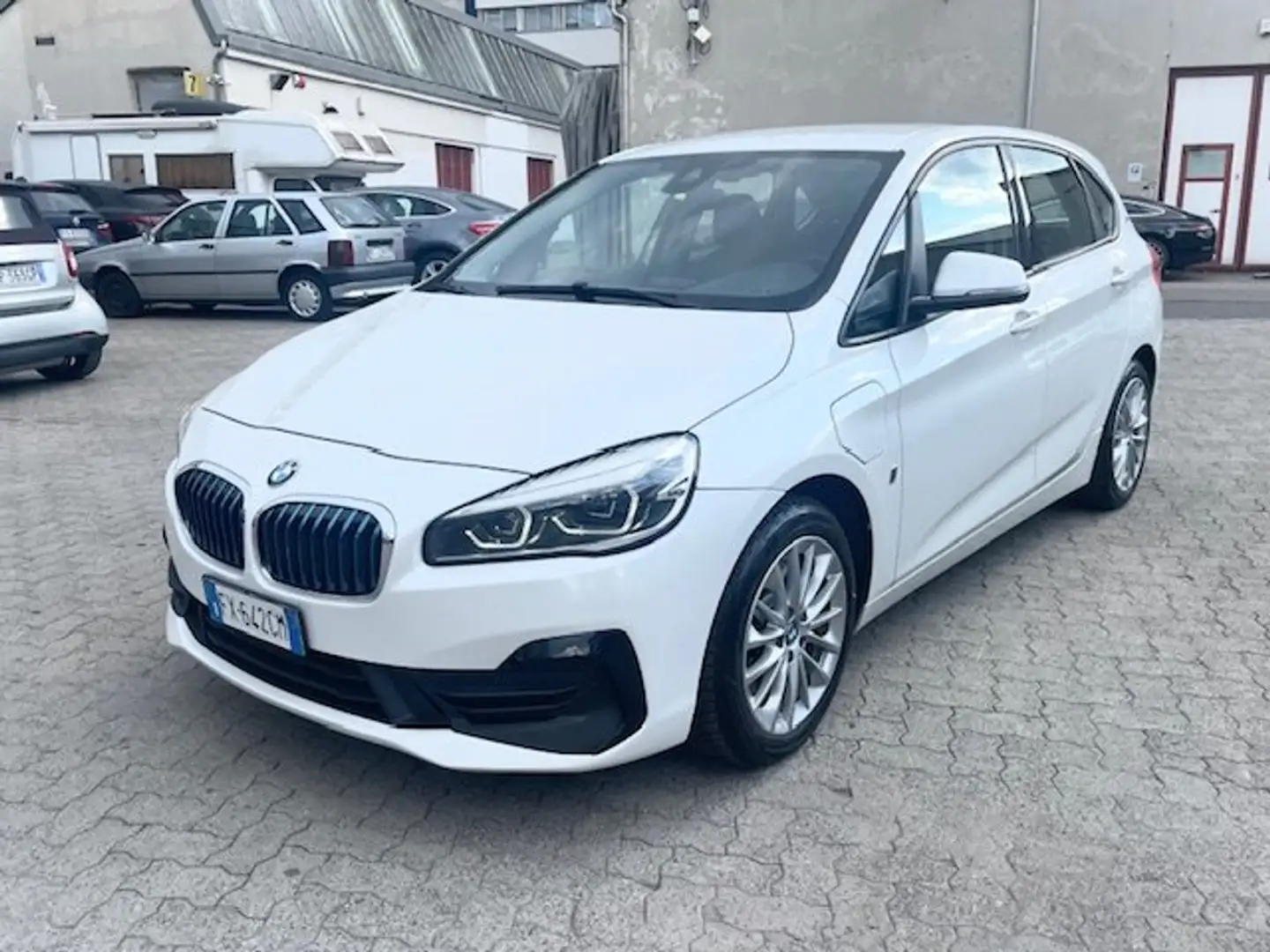 BMW 225 Serie 2 Active Tourer 225xe iPerformance Sport Bianco - 1