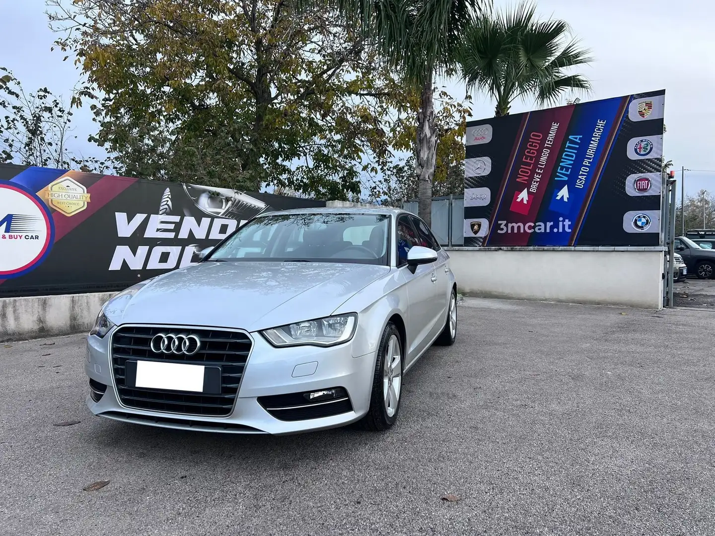 Audi A3 Sportback Grau - 1