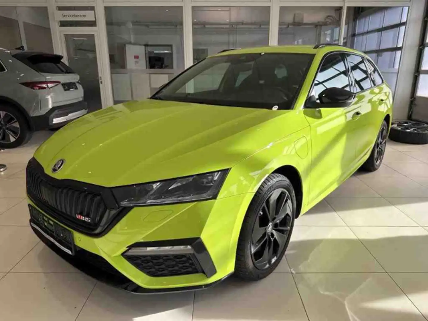 Skoda Octavia Combi iV RS NAVI HuD ASSIST 4xSITZHZG Grün - 2