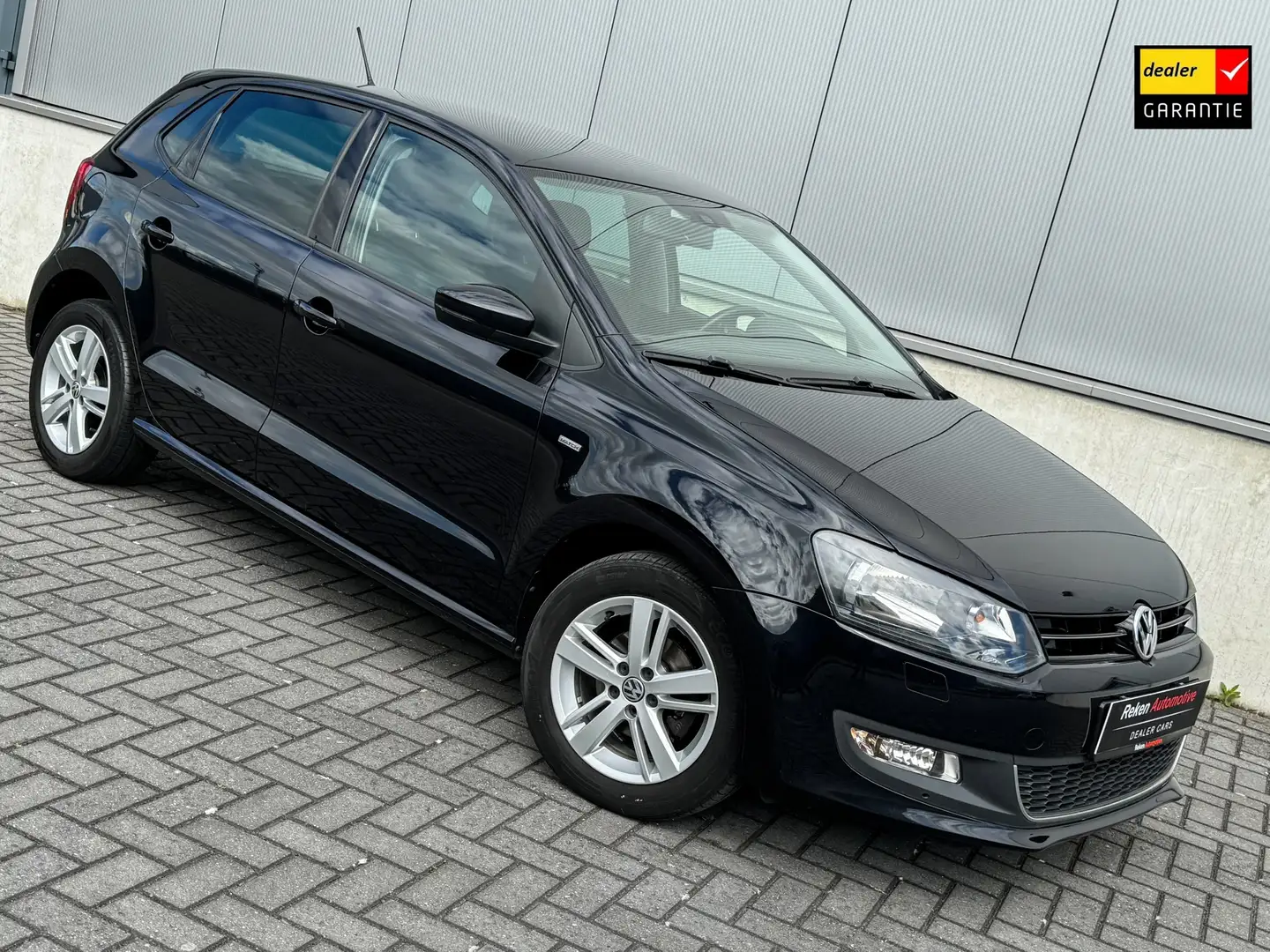 Volkswagen Polo 1.2 TSI BlueMotion Match 5 drs leder cruise Fekete - 1