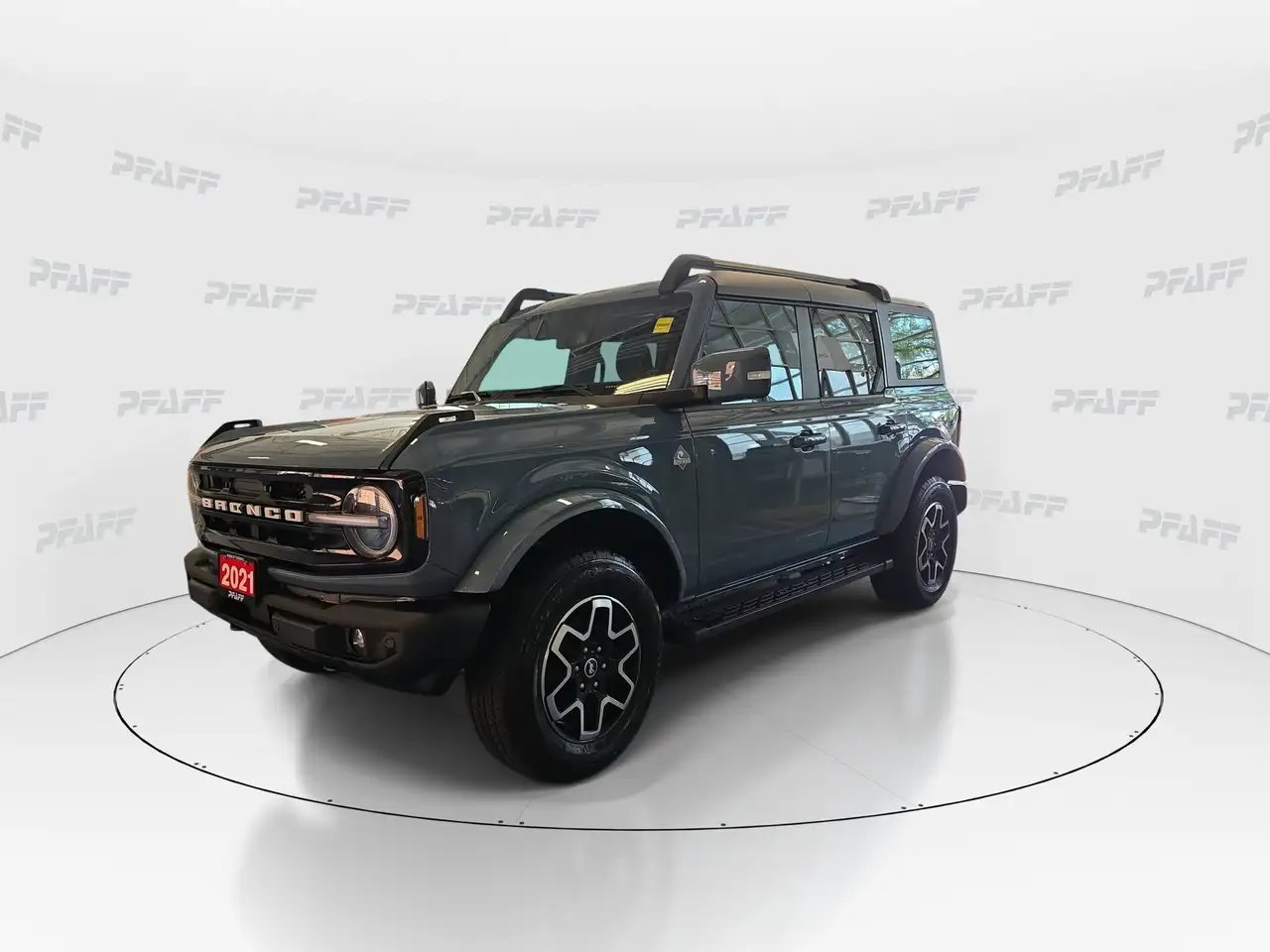 Ford Bronco снимка Ford Bronco