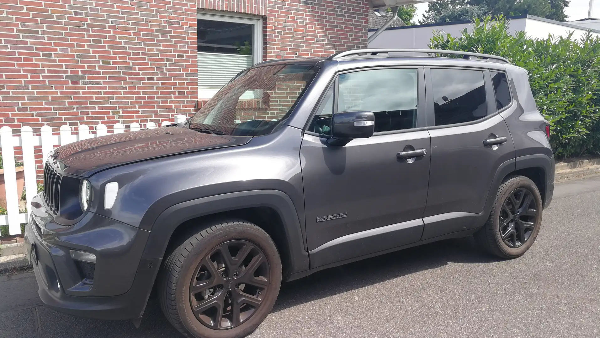 Jeep Renegade Renegade 1.0 T-GDI Limited Grau - 1