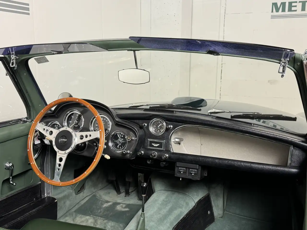 Aston Martin DB2/4 MK III Drophead M0971, foto 2