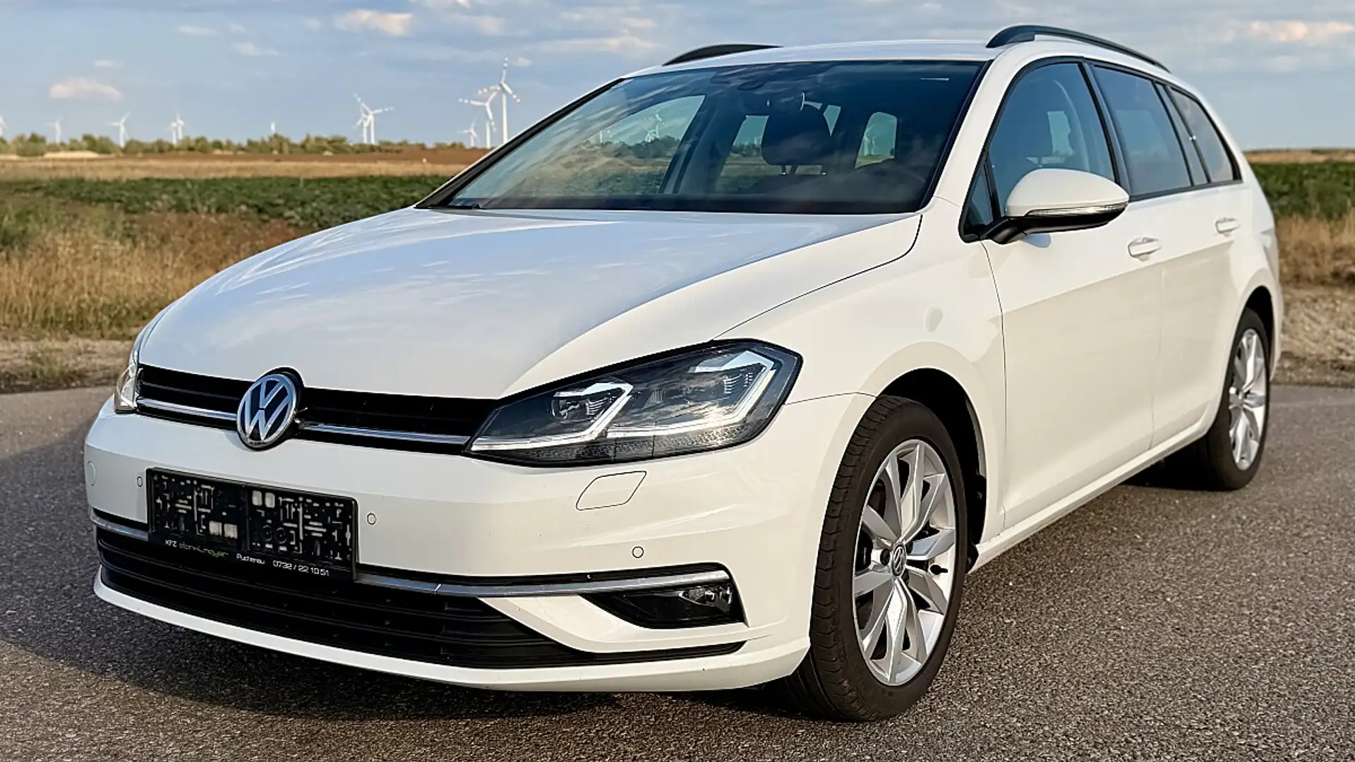 Volkswagen Golf Variant Comfortline 1,6 TDI SCR DSG *virtuall Tacho*Nav... Weiß - 1