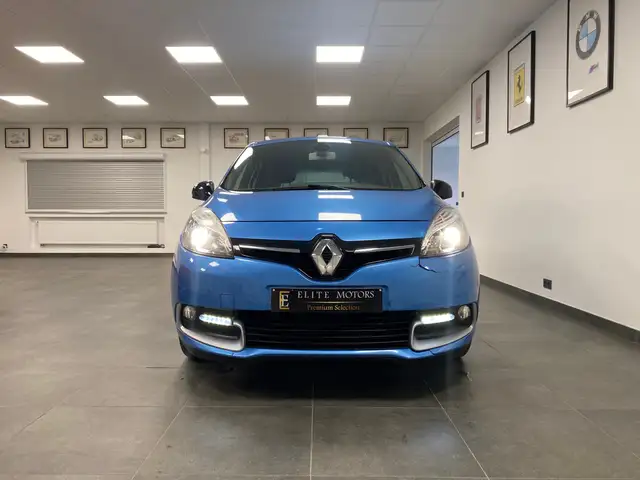 Renault Scenic view 2