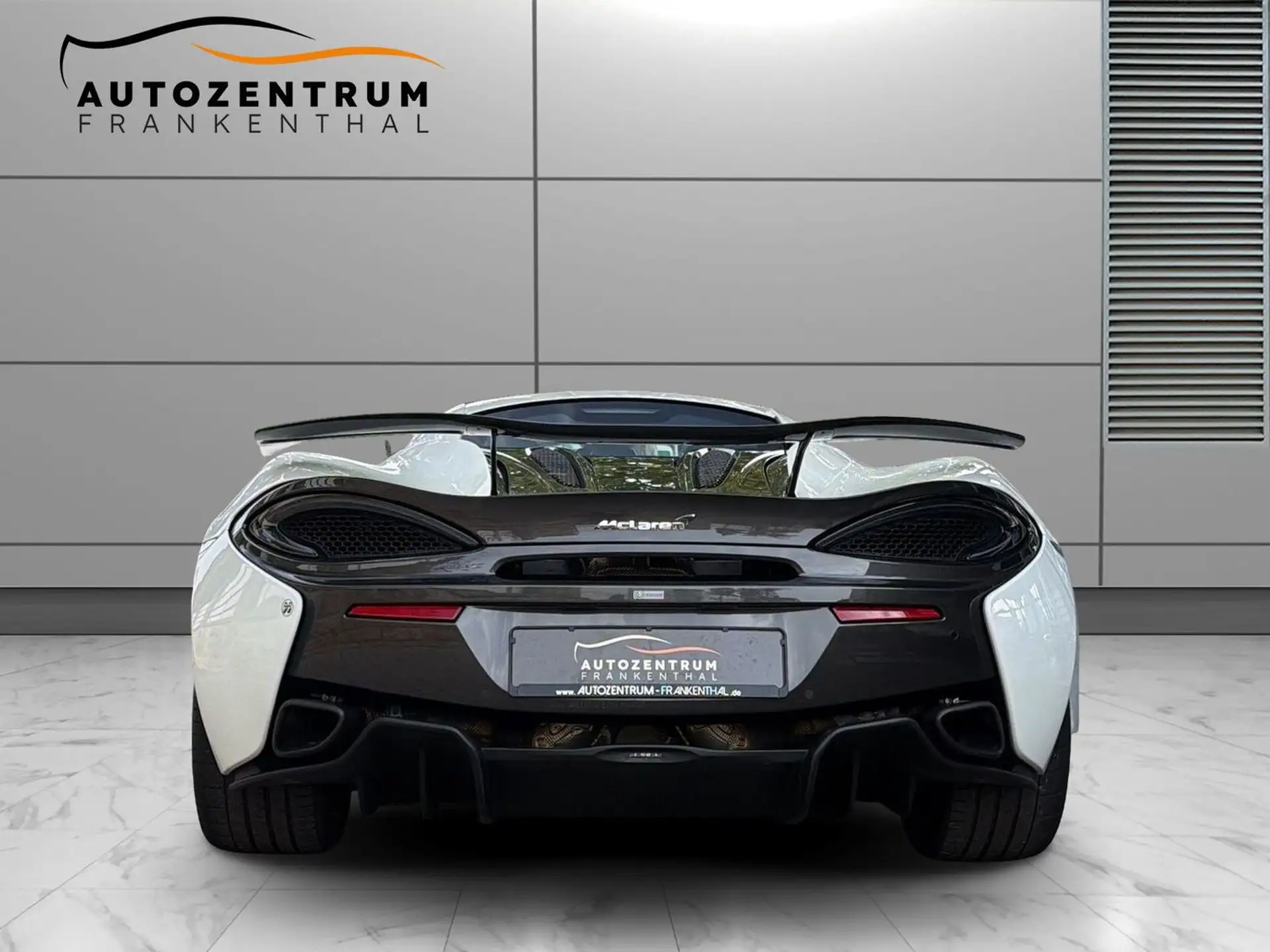 맥라렌 540C 540 Coupe 2019 흰색 사진 4