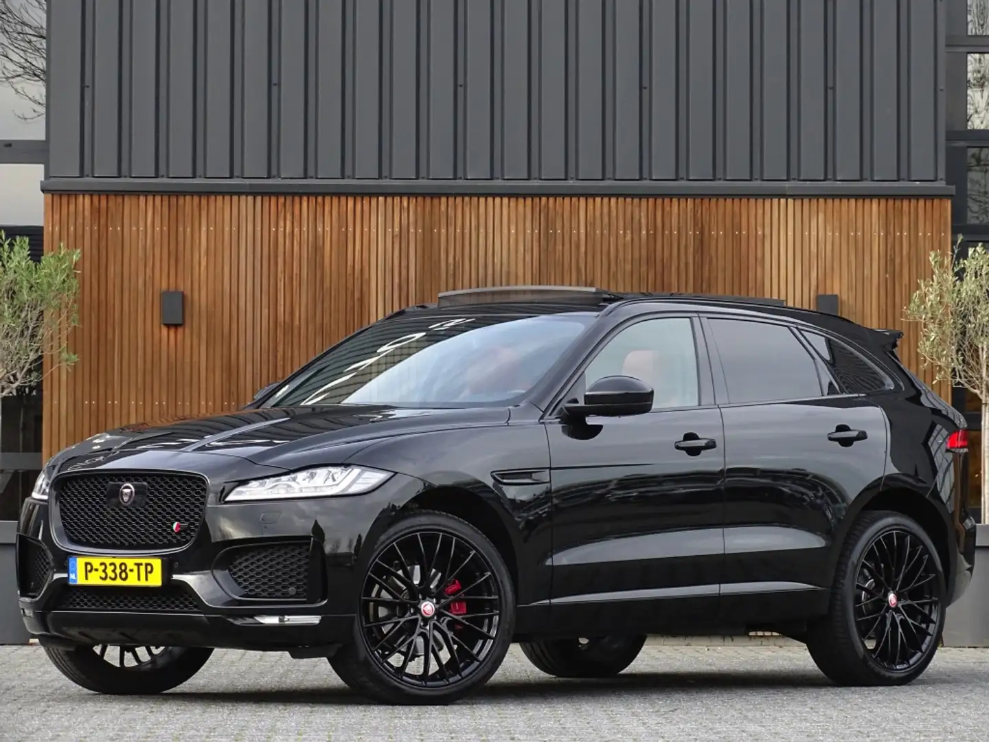 Jaguar F-Pace 3.0 S/C S A381PK / LED Noir - 1