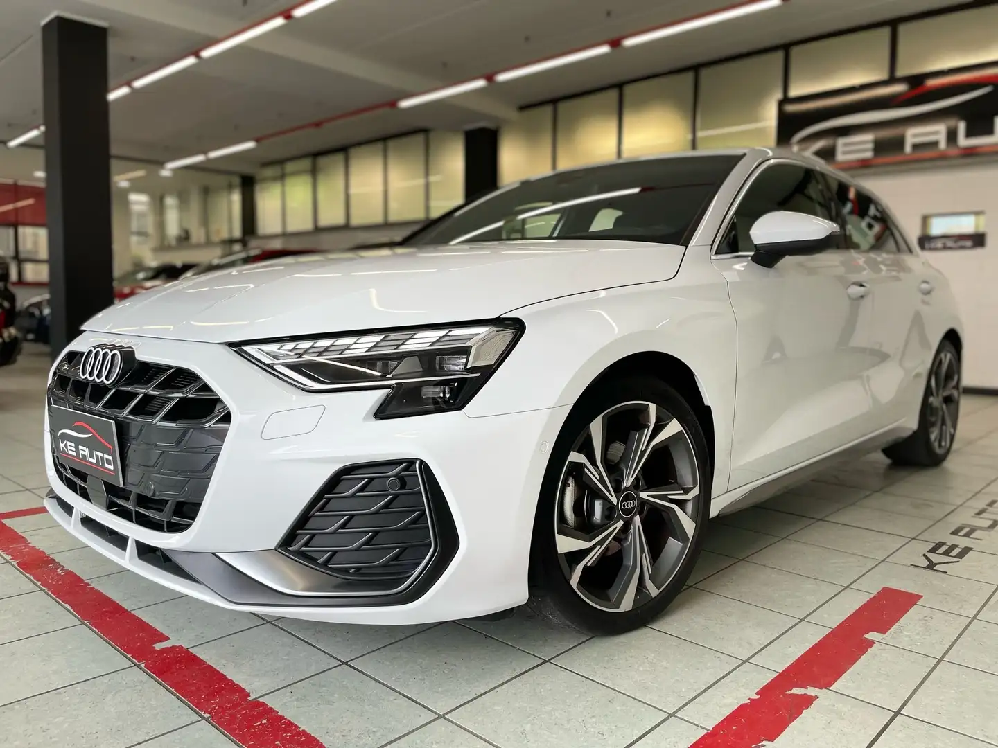 Audi A3 Sportback 35 2.0 tdi S line edition s-tronic Bianco - 1