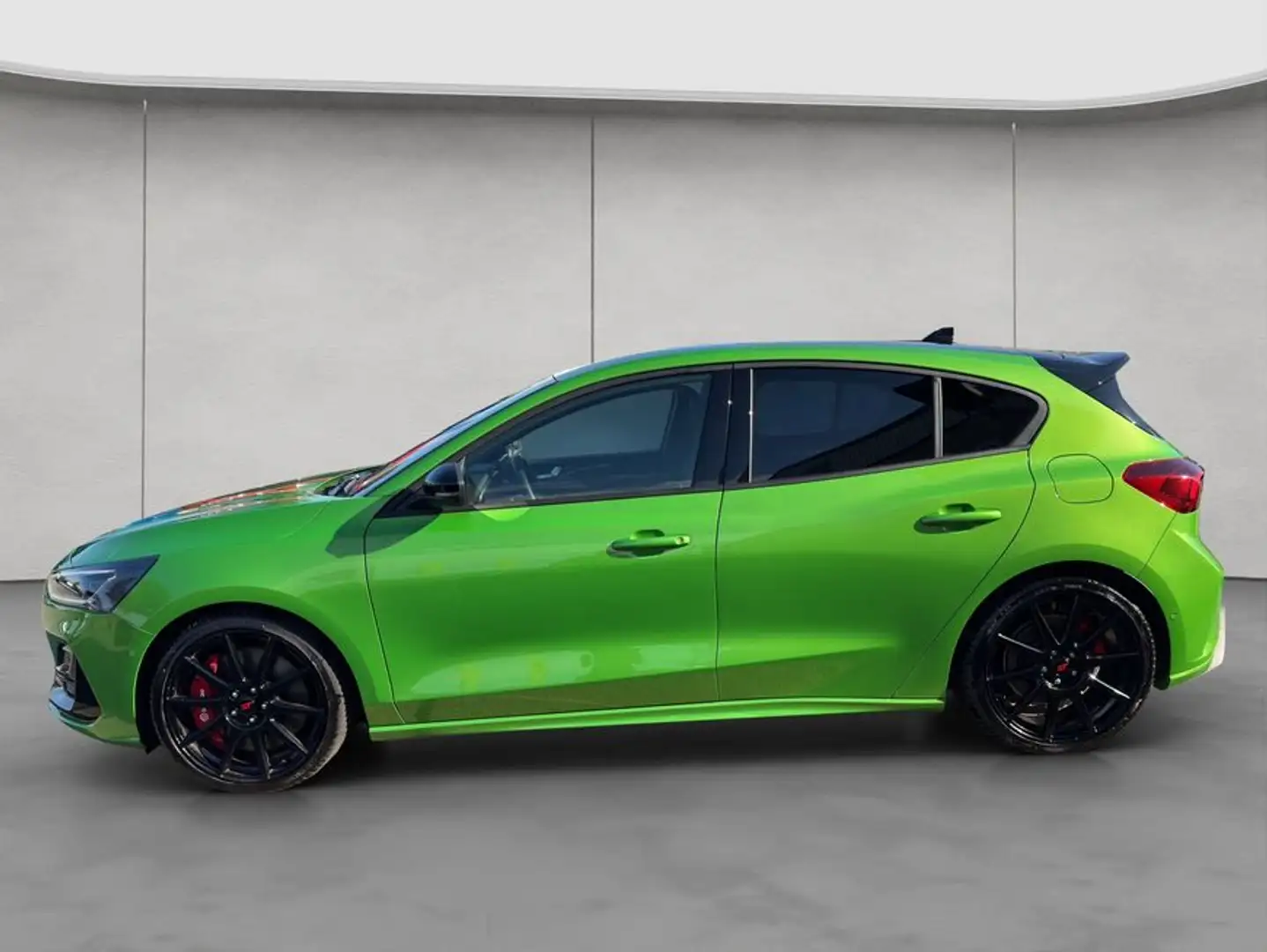 Ford Focus 2.3 EcoBoost S&S ST X Grün - 2