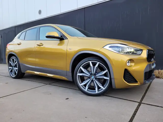 BMW X2 2.0iAS sDrive20*M-PAKKET*ACC*LEDER*HUD*HK SOUND*